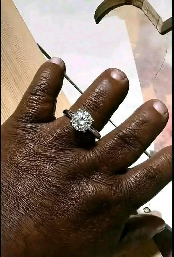 I said yes to my LOL · @Juniorlegacy on CashChat